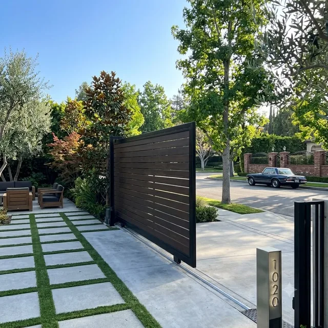 Driveway gate repair and service in Orange County