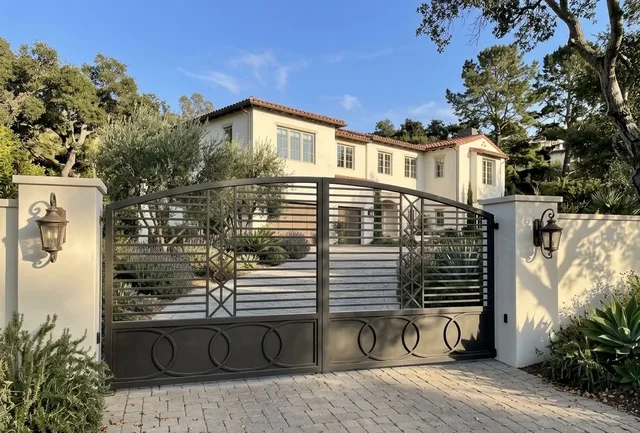 New gate installation in Orange County